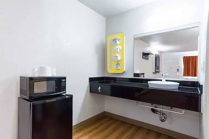 Room 20 of 30